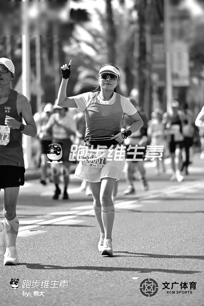 开云电子-200多名晋江跑友亮相厦马|协会|张健|跑步|厦门马拉松|参赛_新浪体育_新浪新闻